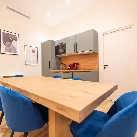 Loft In Canal Saint Martin