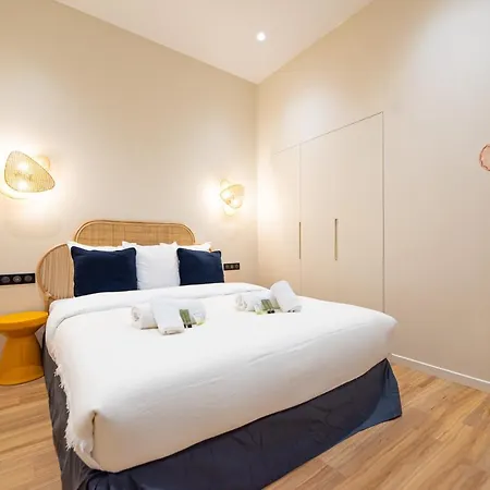 Loft In Canal Saint Martin 4*