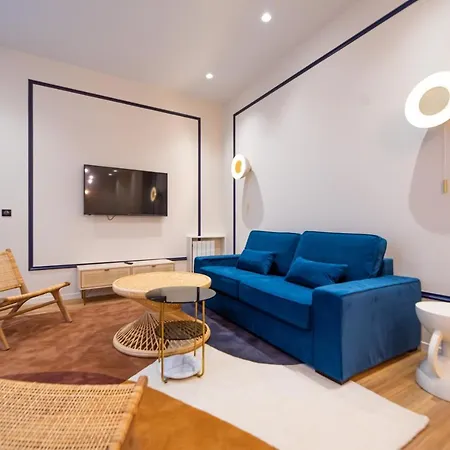Loft In Canal Saint Martin Apartment