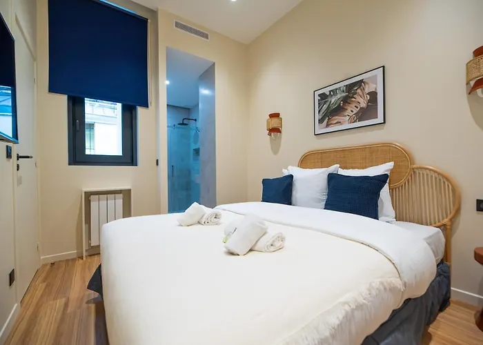 Apartahotel Loft In Canal Saint Martin París
