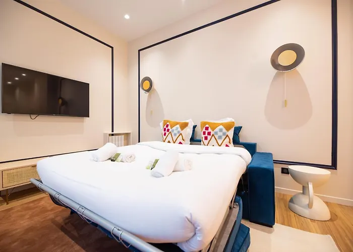 Loft In Canal Saint Martin Apartahotel