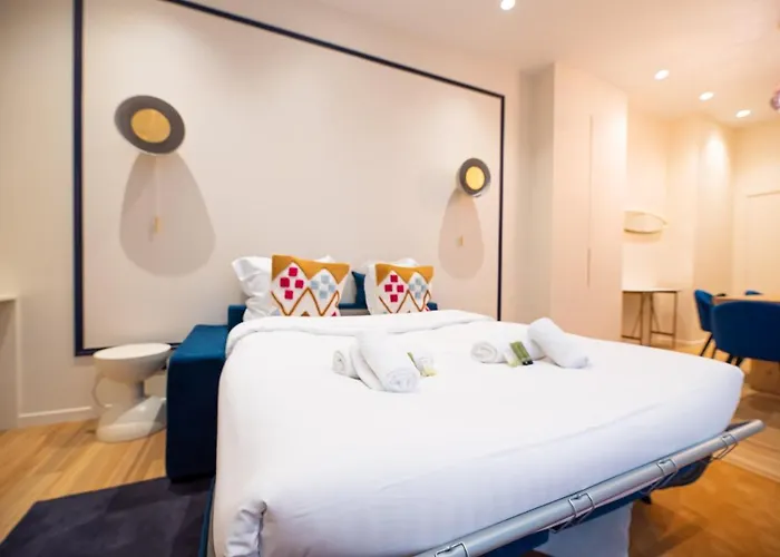 Loft In Canal Saint Martin 4* París